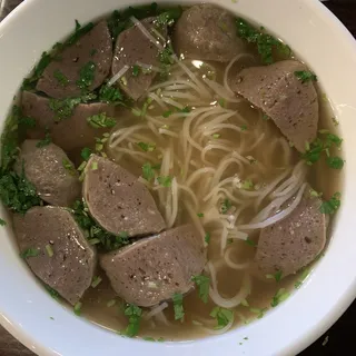 P10. Pho with Meatball