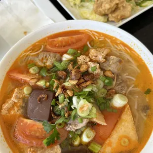 Bun Rieu