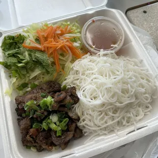 Bun tit nuong