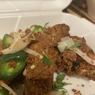 Chicken Wings with Salt Pepper