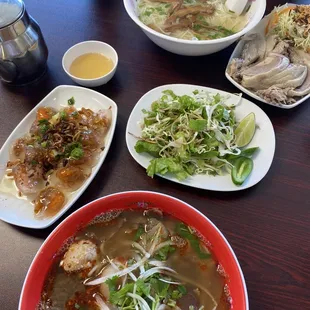 Bun Bo Hue, Banh Bot Loc, Bun Mang Vit