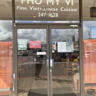 Entrance to yummy Pho