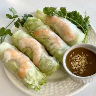 This is the best salad rolls in town!