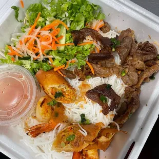 Vermicelli with pork