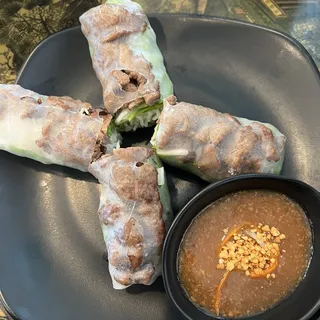 A14. Grilled Pork, Beef and Chicken Fresh Spring Rolls