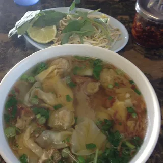 N2. Wonton Noodle Soup