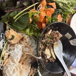 Hanói pork patty&apos;s