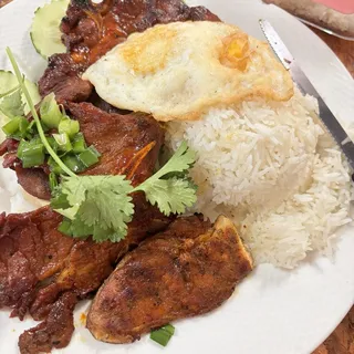 Com Tam Suon Hot Ga Op La