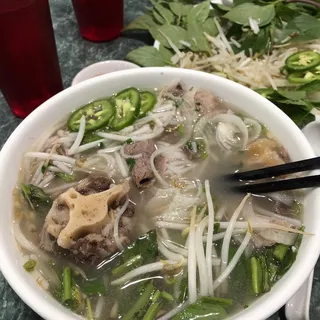 11. Pho Dac Biet (Special Noodle Soup)