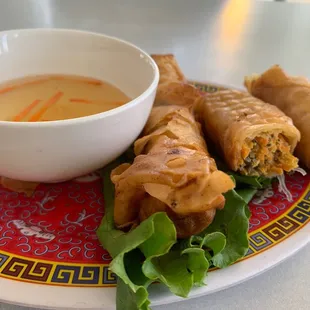 Appetizer egg rolls