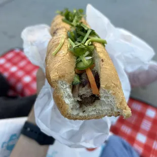 Bahn mi