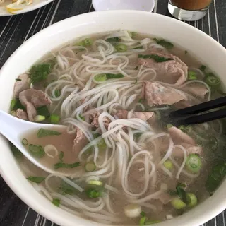 Pho Tai