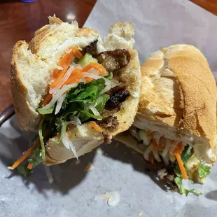 B 03. Grilled Pork - Banh Mi