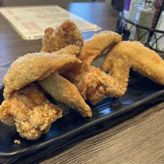 29. Fried chicken wings