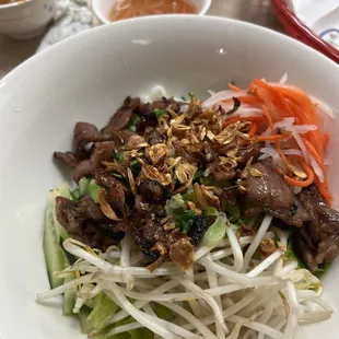 Grilled pork vermicelli noodle