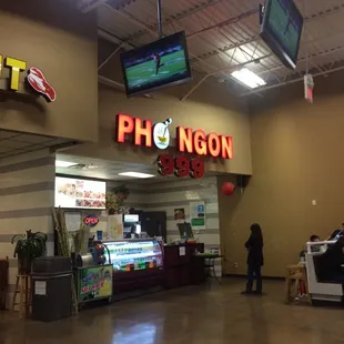They serve great beef pho!