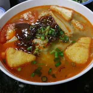 Bun Rieu