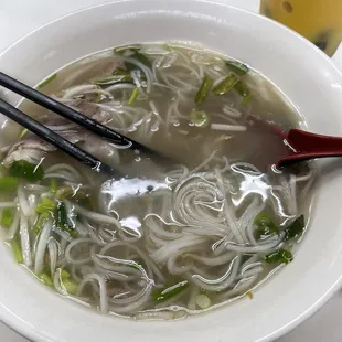 Pho!