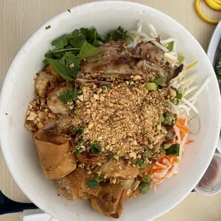 Lunch : Bun Tom Thit Nuong Cha Gio