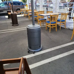 Lunch outdoor dining