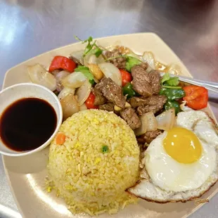 New item added!! 57F. Com chien bo luc lac (Filet Mignon with choice of rice), add a fried egg on top.