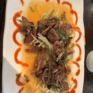 G1 - Goi Du Du Bo Kho (Green Papaya Salad with Beef Jerky)