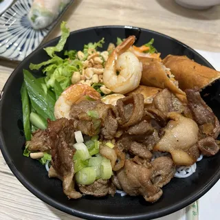 Vermicelli Noodle Salad (3 Choice)