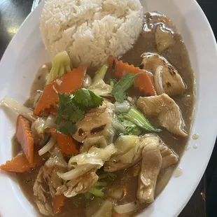 Stir Fried Chicken & Veggies Rice Plate