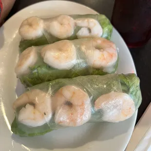 Shrimp spring rolls