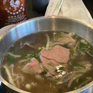 Pho Nola / Phở Đặc Biệt
