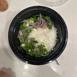 does this look like chicken curry noodles?.