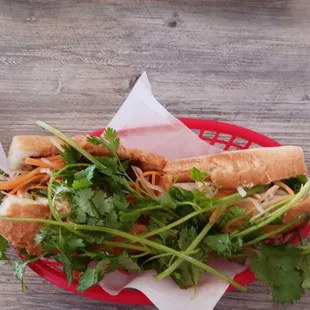 Beef Banh mi
