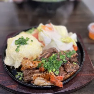 Sizzling Rice - Grilled Beef Shrimp Egg Rice