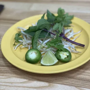 Toppings that come with the pho