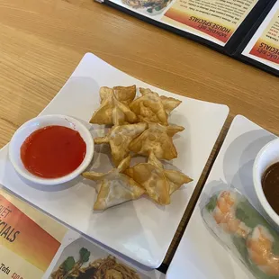 A7. Chesse Puff Crab Rangoon