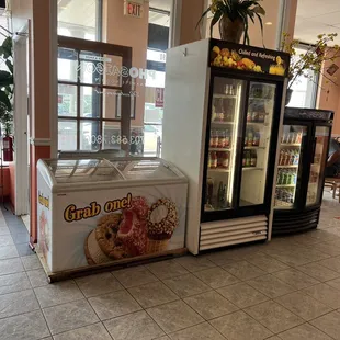 Drinks &amp; frozen treats