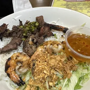 Combination vermicelli bowl