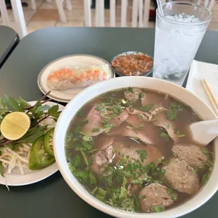 Large pho dac biet bowl