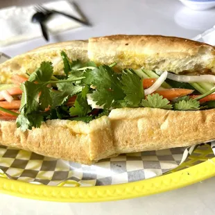 Lemon Grass Chicken Bahn Mi