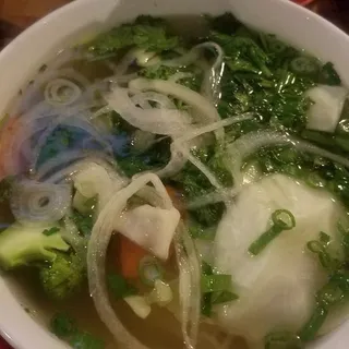 P13. Veggie Pho (Beef Broth)