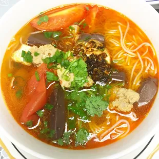 Bun Rieu