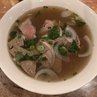 Eye Round Pho