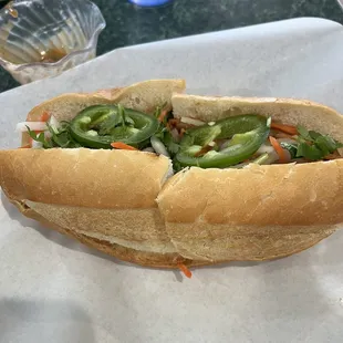 BAHN MI