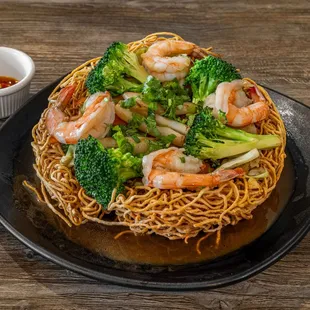 Crispy Seafood Chowmein