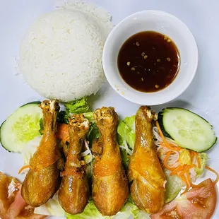 New item chicken wings with rice  Com canh ga chien