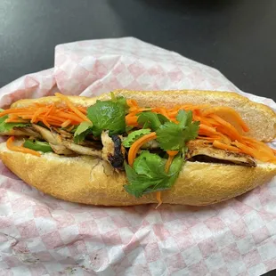 Grilled chicken banh mi