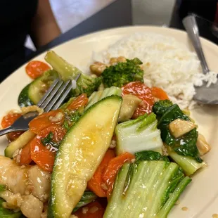 ramen and noodles, ramen, noodle soup, noodle dish, food, noodles