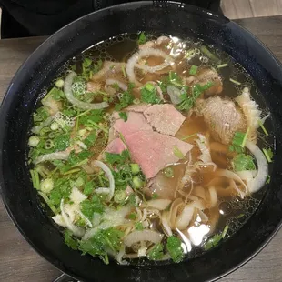 Combination noodle soup - pho thap cam