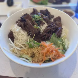 Grilled Pork with Vermicelli