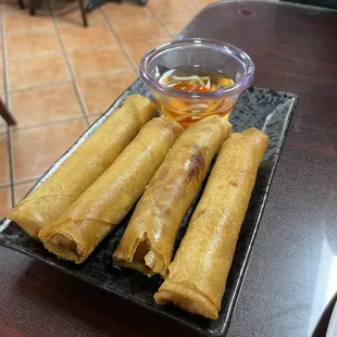 Egg rolls